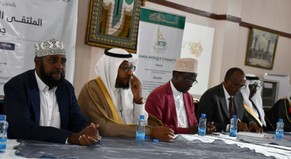 "العالم الإسلامي" تطلق برامج "وثيقة مكة المكرمة" لتدريب الأئمة والخطباء في أفريقيا..