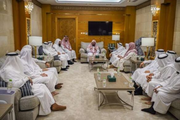 «السديس» لمؤذني المسجد النبوي: عظموا قيم الاعتدال الديني عالميا